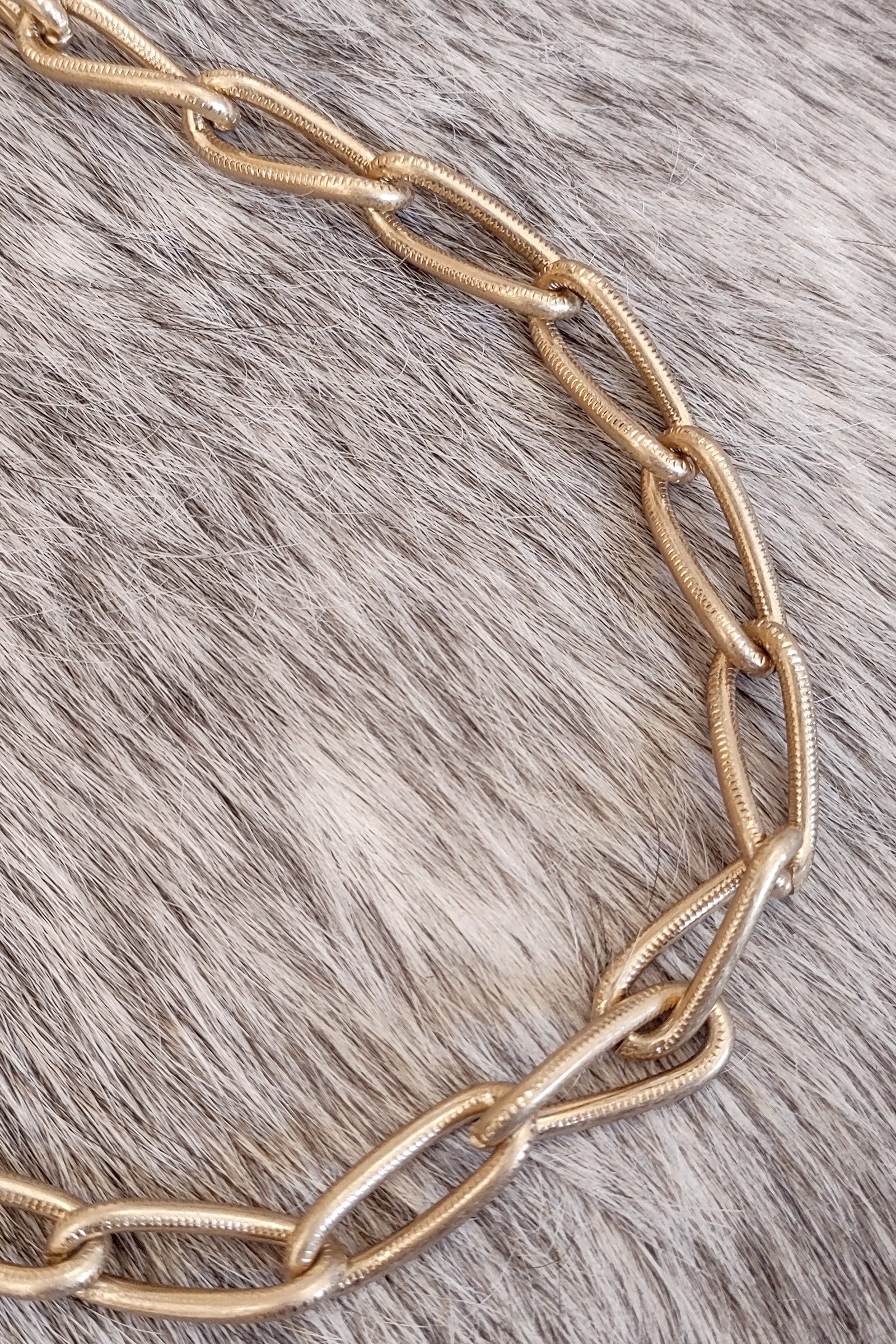 Gold Twist Chain Link Necklace
