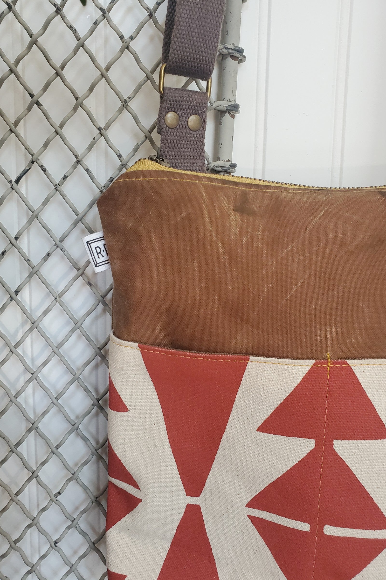 Terracotta Weekdayer Crossbody Bag